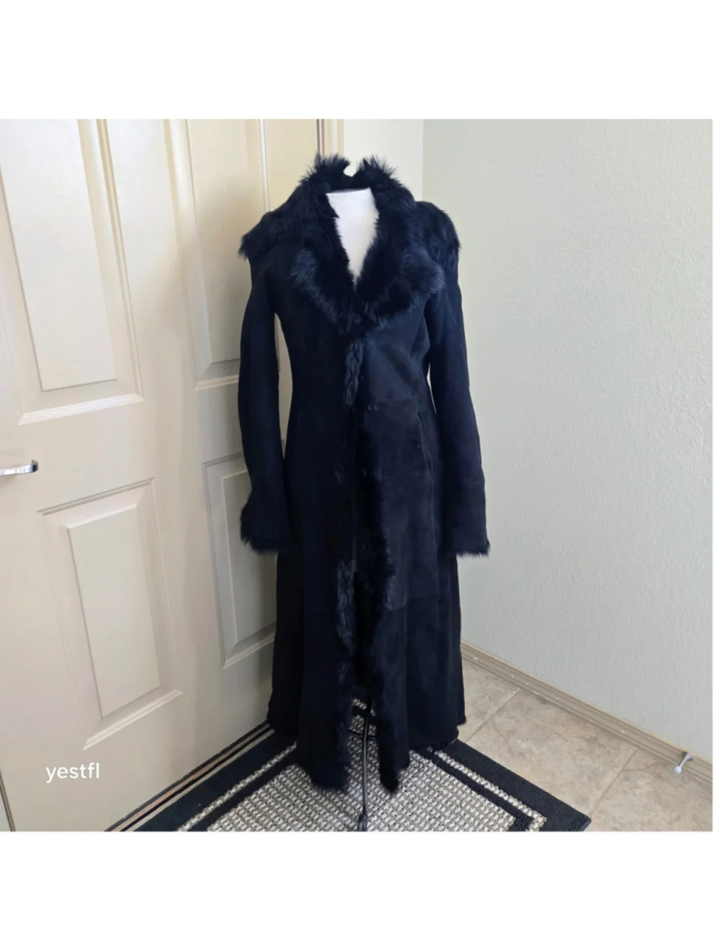 Cole Haan Black Genuine Shearling Long Coat Fur Trim Sz XS Penny Lane Luxury - Picture 13 of 16
